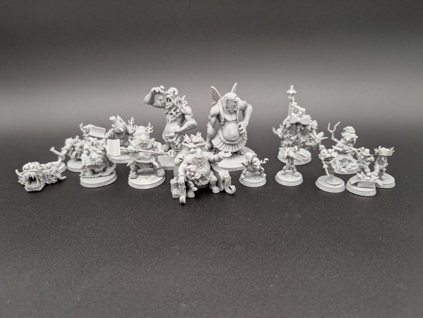 Minis Monthly Subscription : Yuletide Mayhem