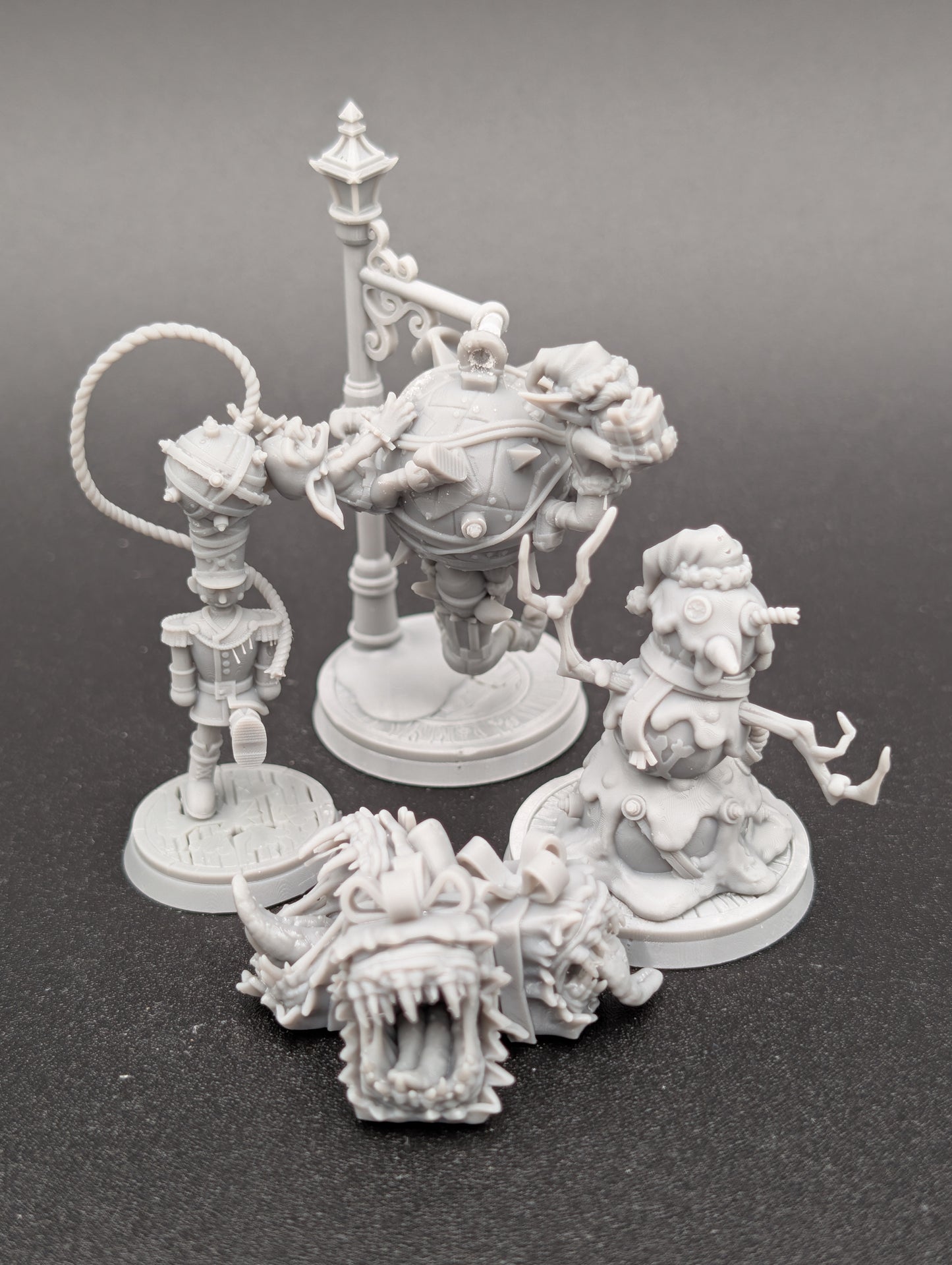 Minis Monthly Subscription : Yuletide Mayhem